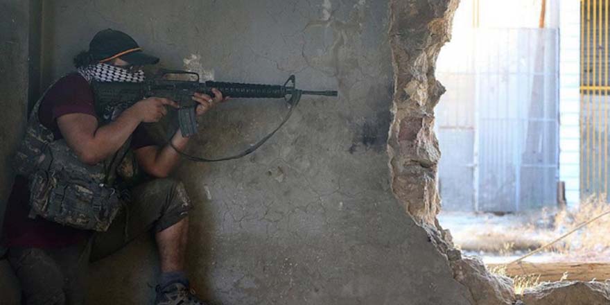 Halep'te füze saldırısı: 6 ölü 15 yaralı