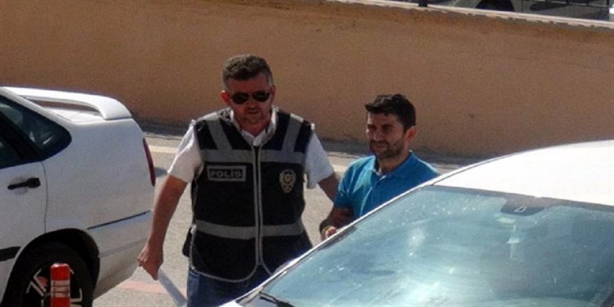 Askerlere 'direnmeyin' diye mesaj atmış