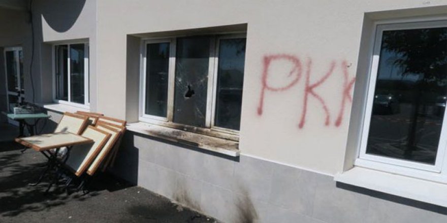 Fransa'da cami saldırısı