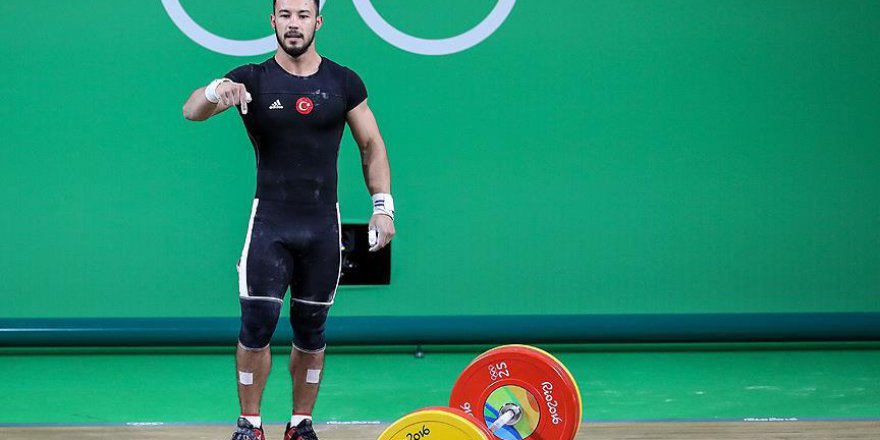 Madalya kazanan Milli Halterci: Darbe Girişimi motivasyonum oldu
