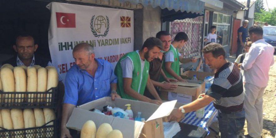 Türkiye Arakanlı Müslümanların elini bırakmıyor