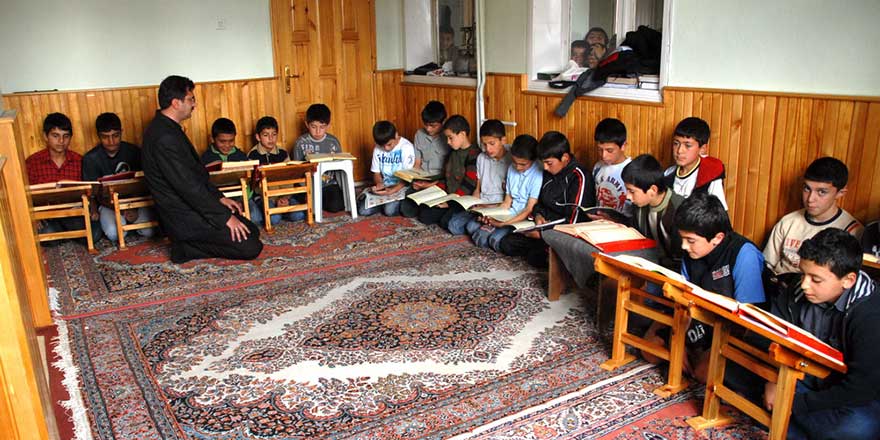 Kur'an Kursları ani bir kararla sonlandırıldı!
