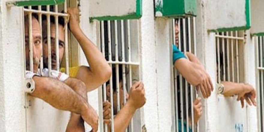 4 Filistinli açlık grevinde