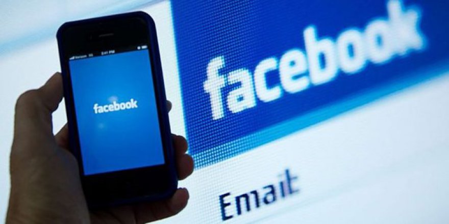 'Facebook tüm nefret mesajlarını kaldırmalı'
