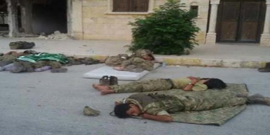 Muhaliflerin neden sokakta uyuduğu ortaya çıktı