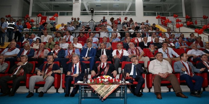 CHE denen eşkiya, benim gencimin göğsünde olamaz