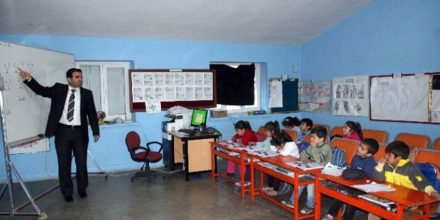 Öğretmenlere 'yöreye uyum' eğitimi