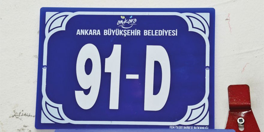 Başkent'te binalara Ankara Kedisi logolu kapı numarası