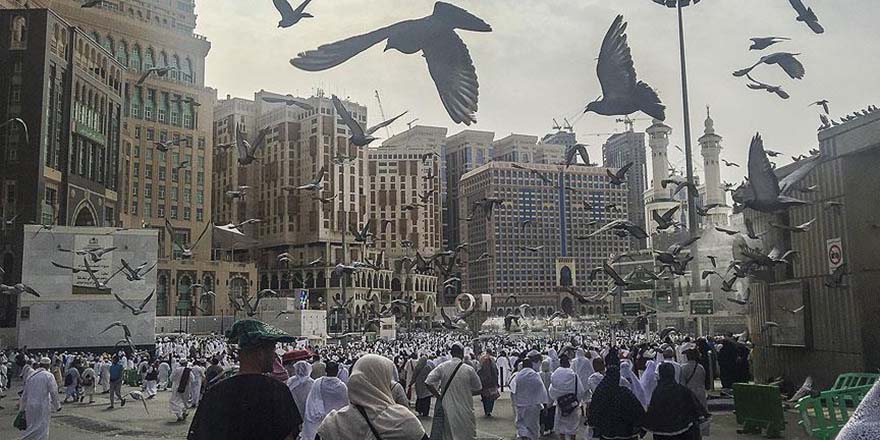 'Mekke Belgeseli' İngiltere'yi şehir şehir dolaşacak