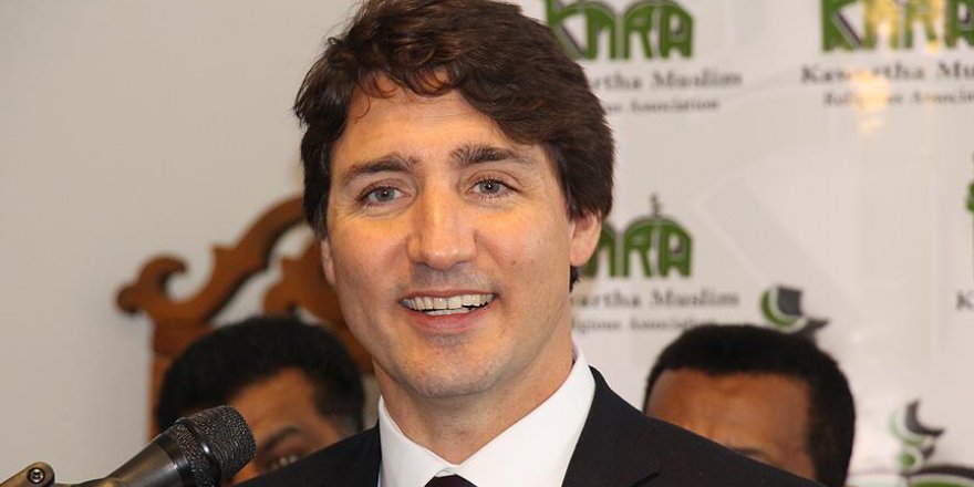 Kanada Başbakanı Trudeau Kurban Bayramı’nı camide kutladı