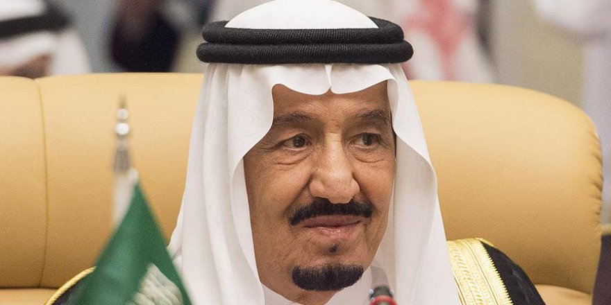 Suudi Arabistan Kralı Selman: Hac ibadeti siyasi hedef aracı olmamalı