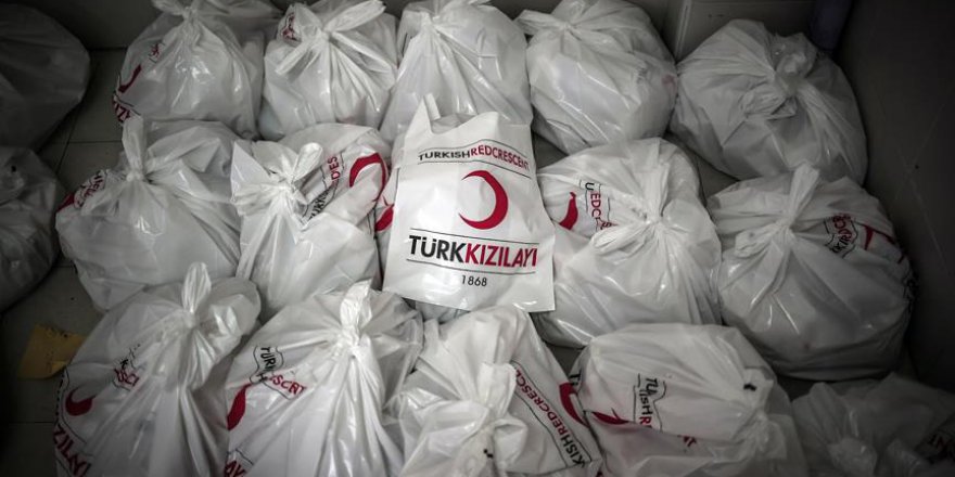 Türk Kızılayı Gazze'de kurban eti dağıttı