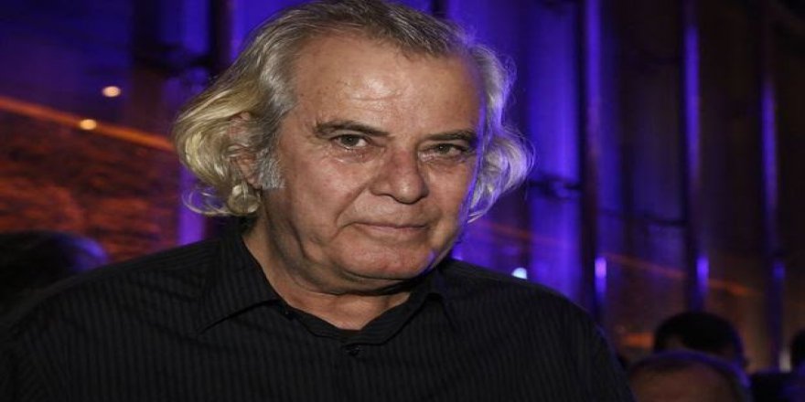 Tarık Akan hayatını kaybetti