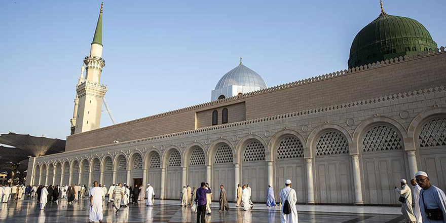 Dinlerin farklı olmasının, sosyal, kültürel ve ekonomik nedenleri nedir?