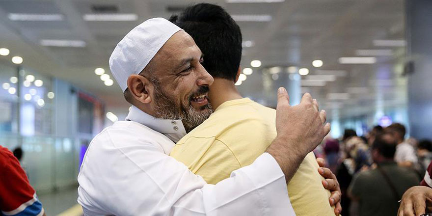 Hacıların yurda dönüşü devam ediyor