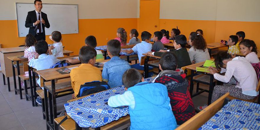 Terör mağduru öğrenciler ders başı yaptı