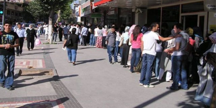 28 Ekim Cuma günü yarım gün tatil olacak mı?