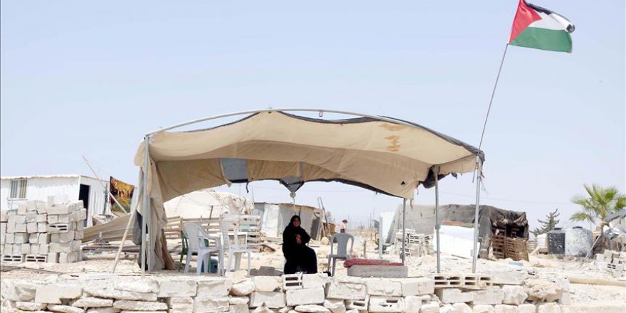 Evleri yıkılan Filistinliler İsrail'e böyle tepki gösterdi