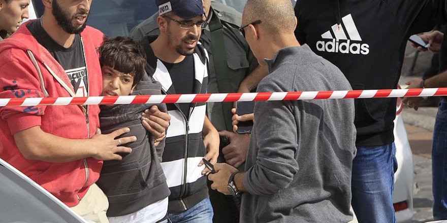 İsrail bu yıl bin Filistinli çocuğu gözaltına aldı