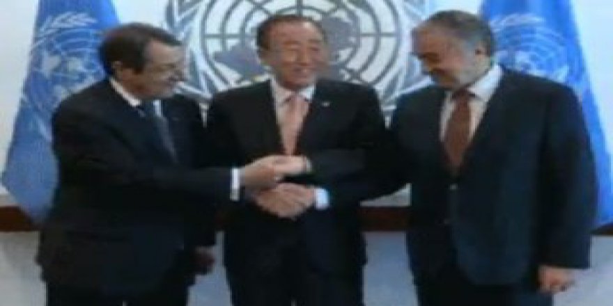 Kıbrıs görüşmelerinde tokalaşma krizi