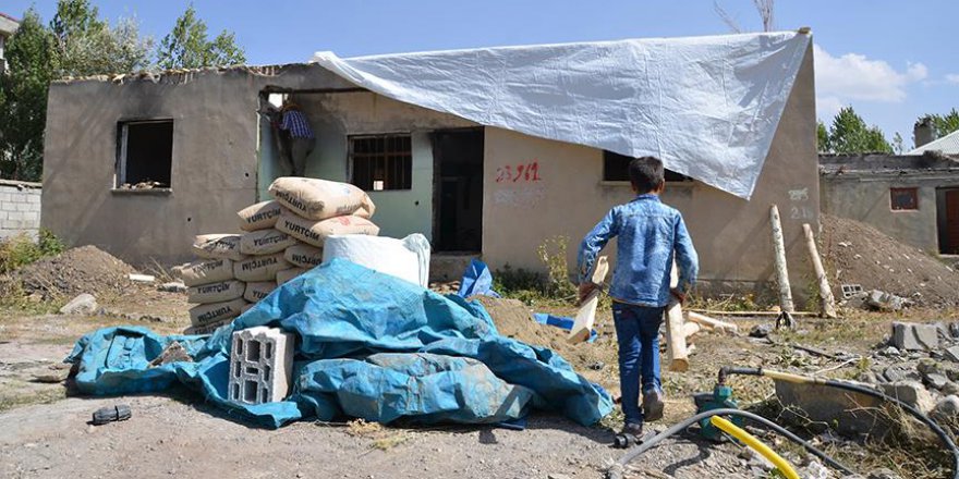 Terör hem evlerini hem eğitimlerini vurdu