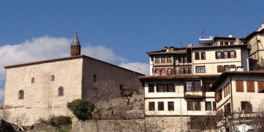 Camiyi kapatıp yıllık izine çıkan imama soruşturma