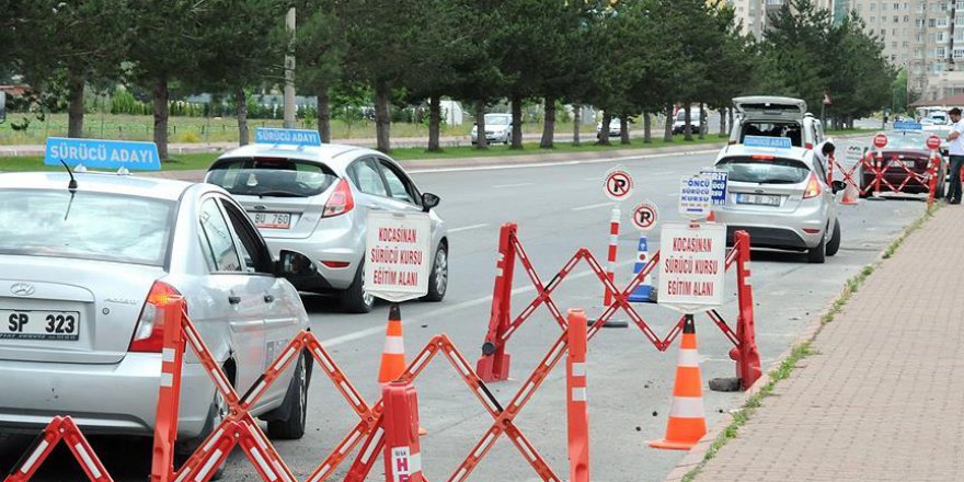 Ehliyet sınavlarında yeni dönem!m