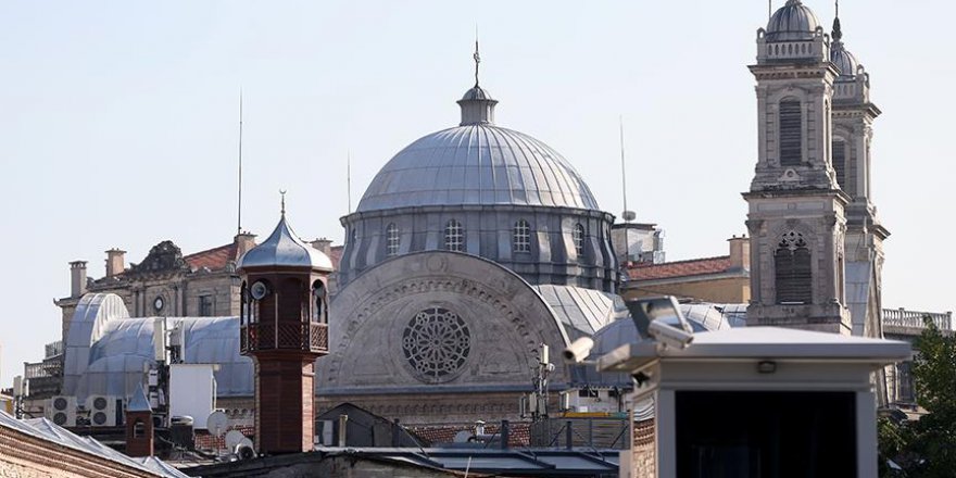 “Caminin altında dükkan olmamalı”