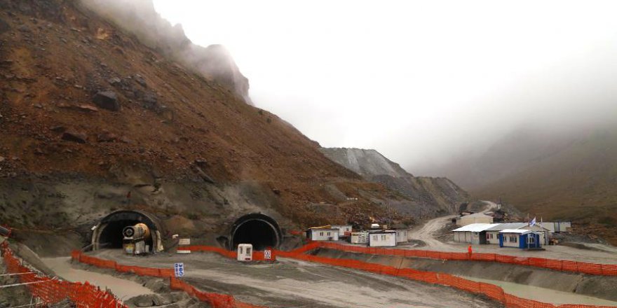 Ovit Tüneli'nde sona doğru