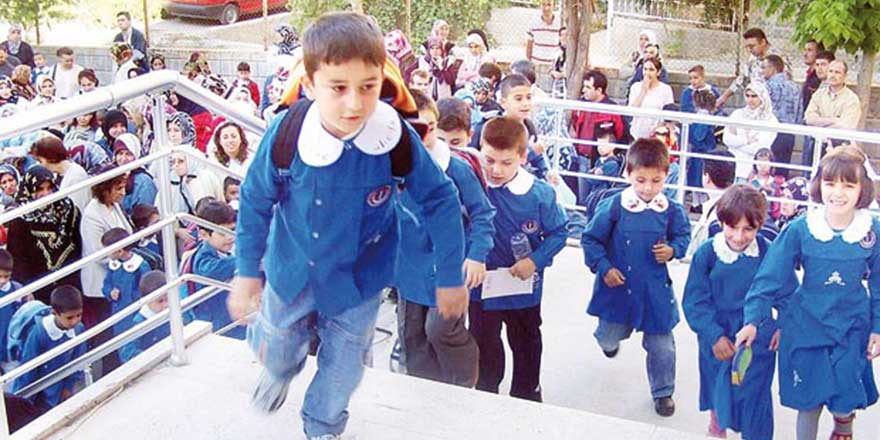 Uzaktan eğitimin sonucu: Yeni baştan alfabe öğreniyorlar!