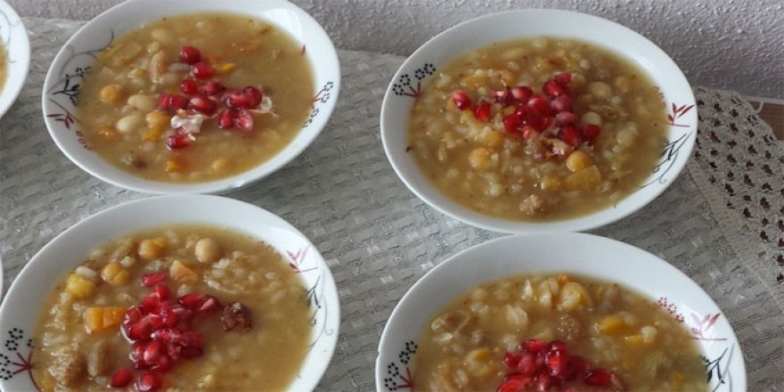 Aşure Tatlısı nasıl yapılır? Aşure malzemeleri ve tarifi!