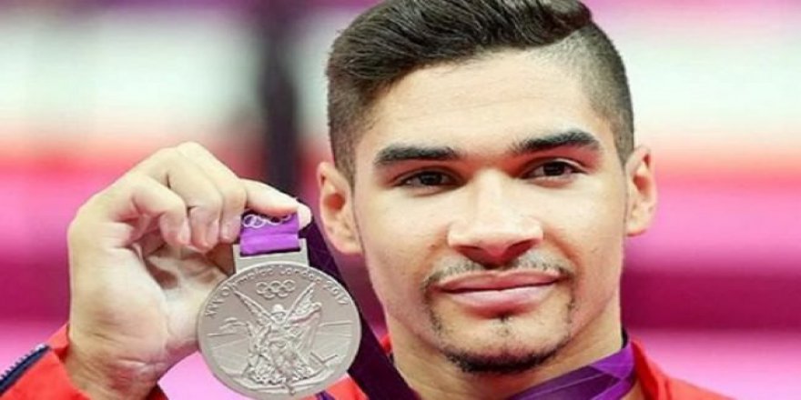 İngiliz sporcu İslam'la dalga geçti