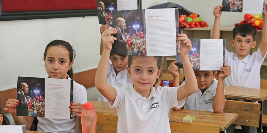 15 Temmuz ders programlarına giriyor