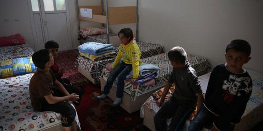 "Suriyeliler daha iyi bir gelecek için Avrupa'ya gitmek istiyor"