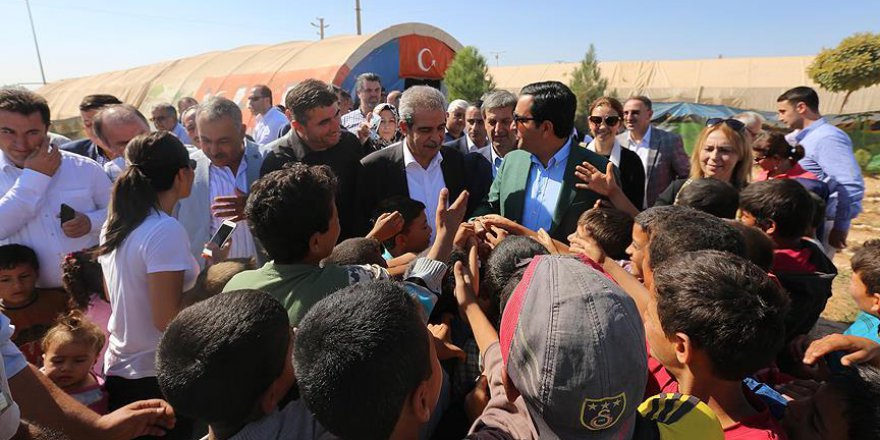 Belediye başkanlarından Suriyeli sığınmacılara ziyaret