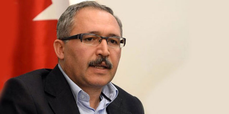 Abdulkadir Selvi'ye AYD'den yılın köşe yazarı ödülü