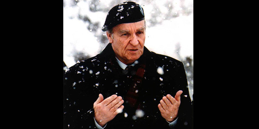 Aliya İzzetbegoviç'in hayatı tiyatro sahnesine taşındı