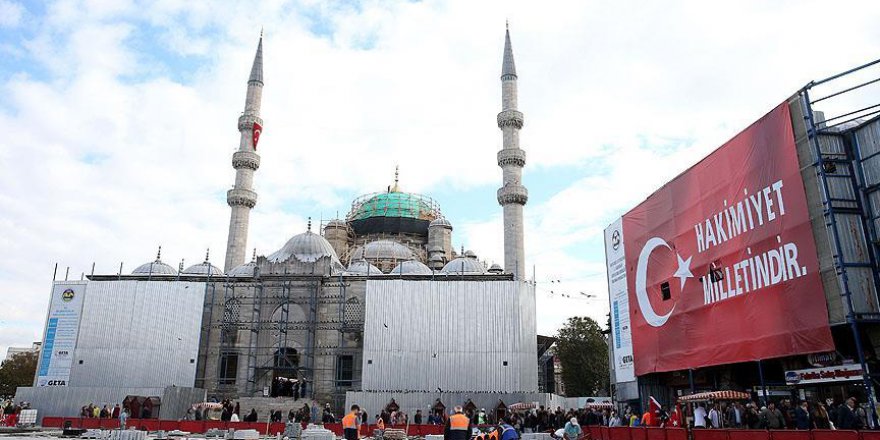 Yeni Cami baştan aşağı yenilenecek