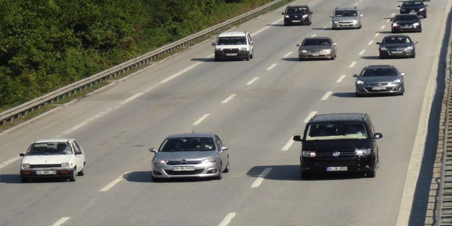Sakarya'da TEM otoyolunda yol çalışmaları