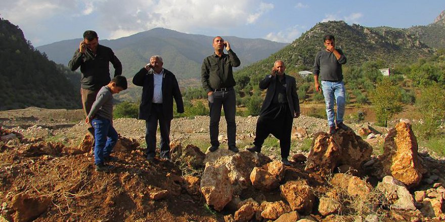 Terör saldırısı 5 mahalleyi iletişimsiz bıraktı