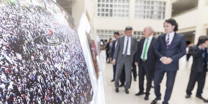 Konya'da '15 Temmuz Demokrasi Destanı Fotoğraf Sergisi' açıldı