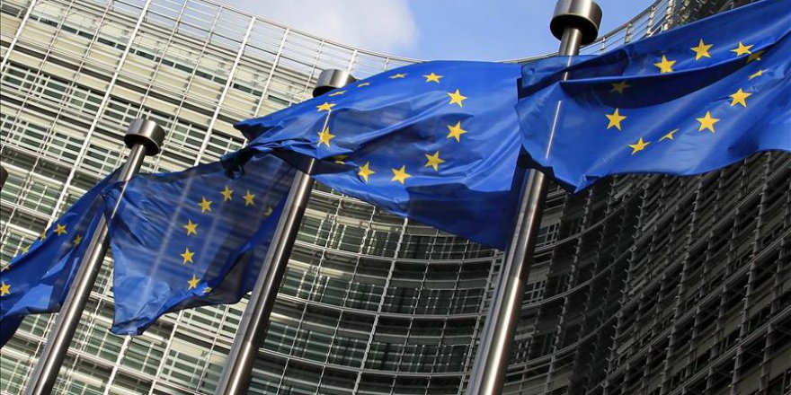 'AB sığınmacılarla ilgili ikiyüzlülüğü bırakıp sözlerini tutmalı'