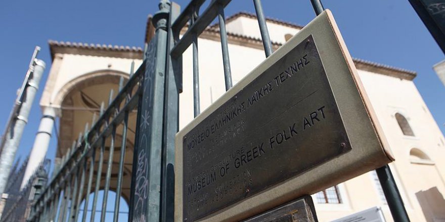 Yunanistan Başpiskoposu saçmaladı: Müslümanlar camide ne yapacak?