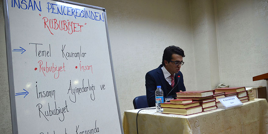 Gençlerden ‘İnsan Penceresinden Rububiyet’ semineri