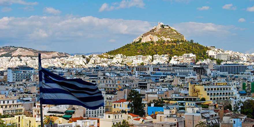 Atina'daki cami inşaatı kaplumbağa hızında olsa da ilerliyor