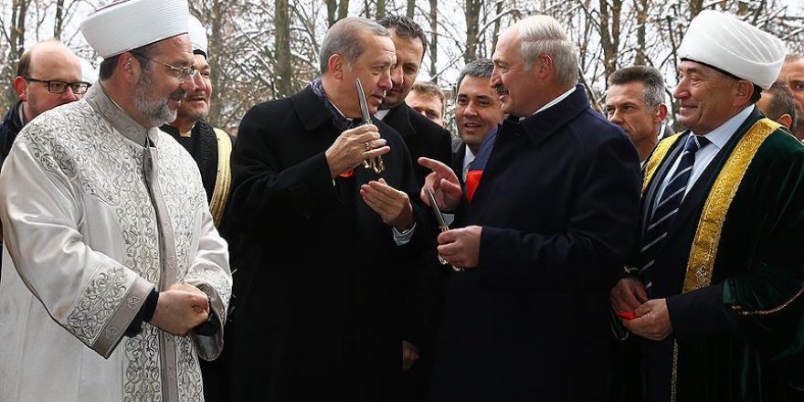 Lukaşenko: Minsk Camisi İslam’ın gerçek değerlerini tanıtacak