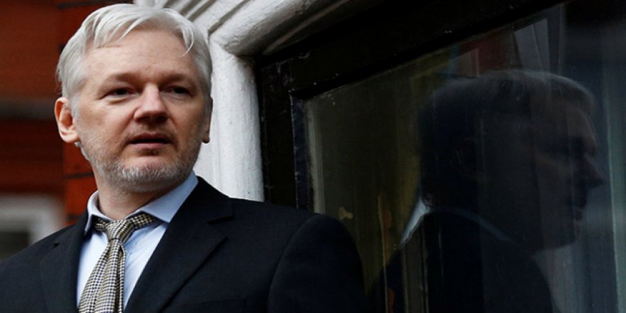 Assange, Londra'da sorgulandı