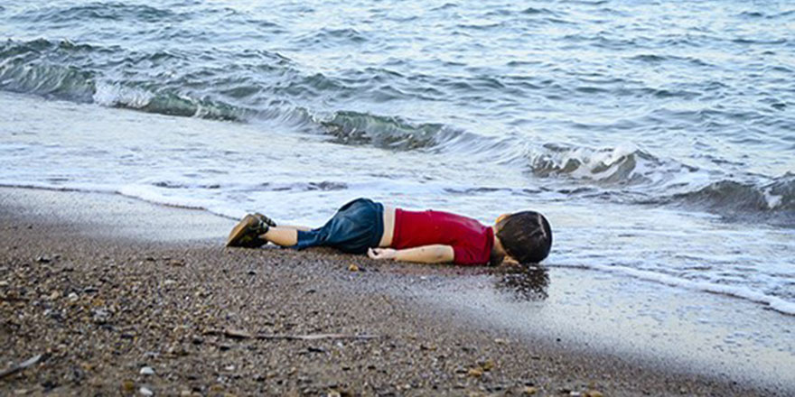 Dünyayı sarsan Aylan bebeğin ölümünün 4. yılı