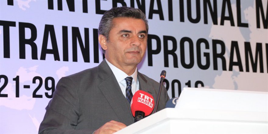 15 Temmuz'da medya üstün bir rol oynadı