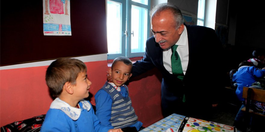 'Hemen babana söyle adını değiştirsin'